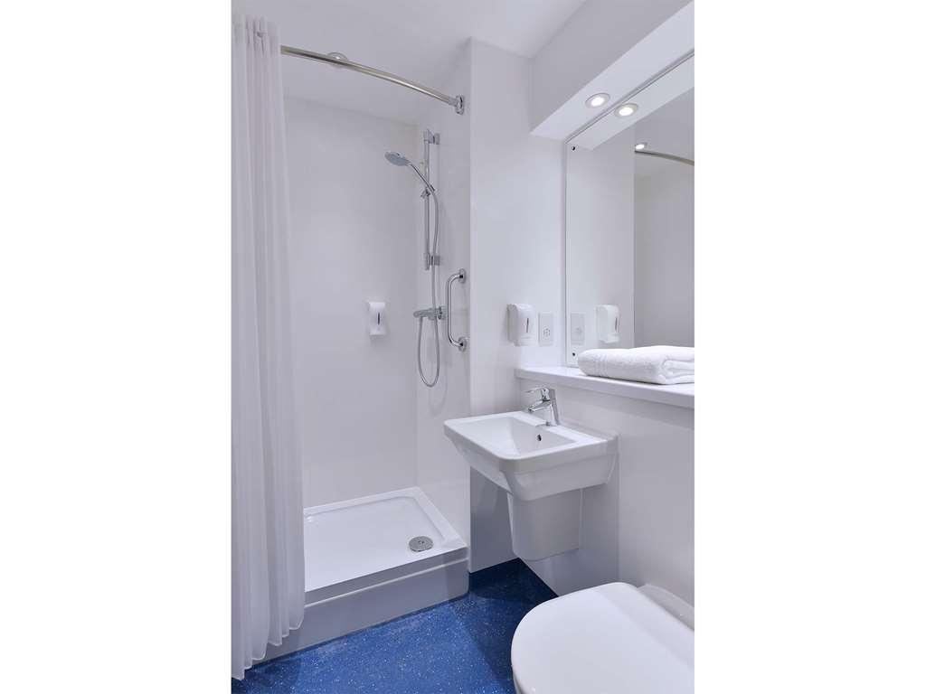 Travelodge Rugby Dunchurch Номер фото