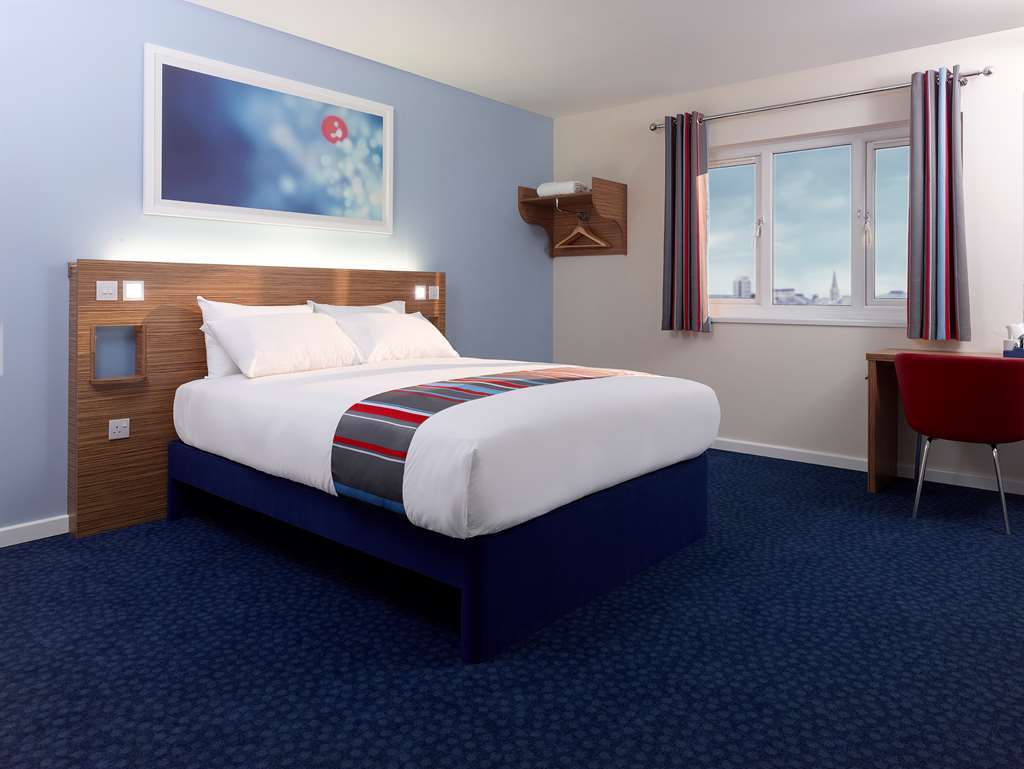 Travelodge Rugby Dunchurch Номер фото