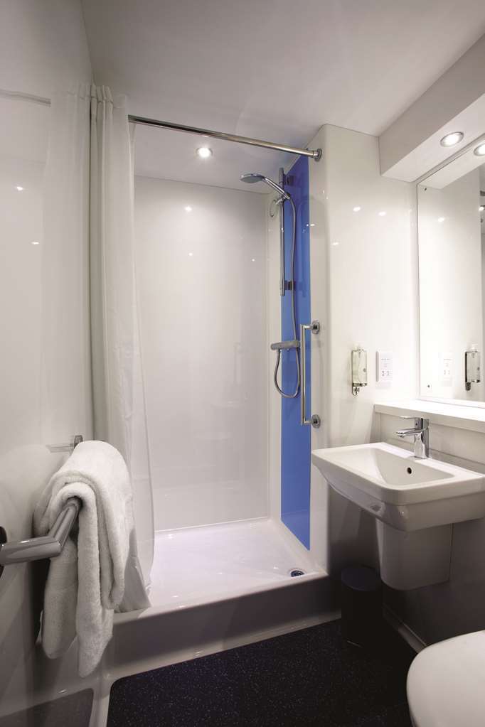 Travelodge Rugby Dunchurch Номер фото