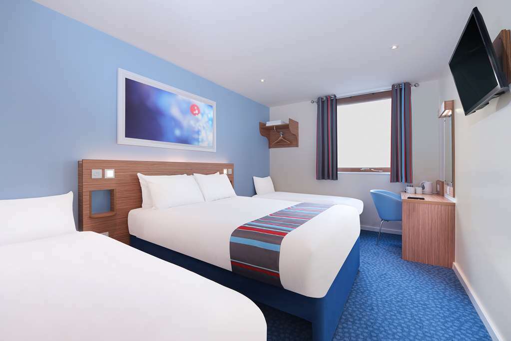 Travelodge Rugby Dunchurch Номер фото